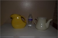 (2) pitchers Fiesta Yellow and MD Coffee Pot