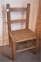 CHILDS CHAIR