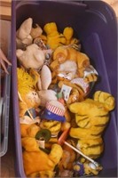 (2) TOTES OF GARFIELD COLLECTABLES