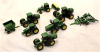 8 Toy John Deere tractors