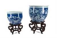 PAIR OF CHINESE BLUE & WHITE FISH BOWLS W/ STANDS
