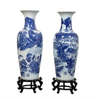 PAIR OF MING STYLE CHINESE BLUE & WHITE VASES