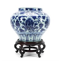 CHINESE BLUE AND WHITE FISH POT ON STAND
