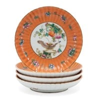 SET OF FOUR CHINESE FAMILLE ROSE BUTTERFLY PLATES