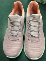 Sketchers Sport Pink Tennis Shoe(Size 9)