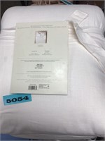 2 King Size Bed Shams,1 King Size Comforter