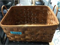 Threshold Basket with Handles