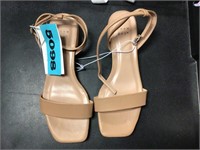 A New Day size 6 Sandals