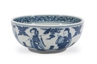 CHINESE MING STYLE BLUE AND WHITE BOWL