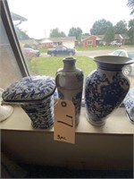 3-Decorative Blue Vases