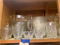 Cabinet Full of approx 15 pcs Glassware Bowls