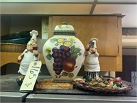 4-Decorative Chef Figurines w/Biscotti Jar