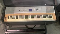 Yamaha Professional electric keyboard - portable