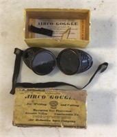 Vintage Airco goggles with box