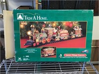 Santa's Village Express Christmas train --complete