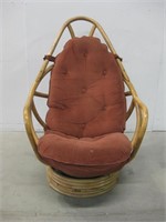 28"x 24"x 43" Vtg Rattan Swivel Chair See Info