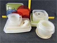 Rubbermaid Containers with Lids
