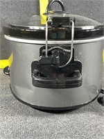 Rival Crock Pot with Portable Carrier