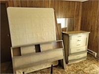 Bedroom Set: Dressers, Bed Frame, Mattress