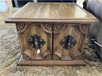 Side Table/Cabinet