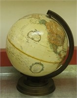 Vintage 13"h globe