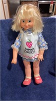 1972 Hasbro Sweet Cookie Doll 17"