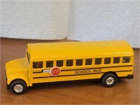 5" school bus