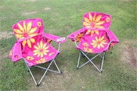 (2) FLORAL FOLDING CAMP CHAIRS