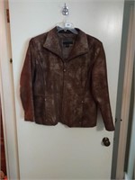 Ladies size XL genuine leather jacket. Bernardo.