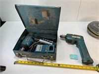 Untested Makita Drill and Batteries