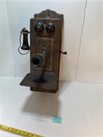 Antique Hand Crank Wall Phone