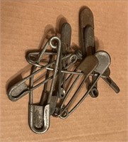 LARGE NATIONAL BRASS SAFETY PINS
