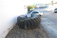 Tractor Tire Display 37.25 R 35 Type A