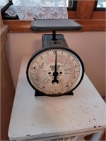 VTG HANSON MODEL 1509 METAL WEIGH SCALE