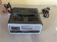 Fully Automatic Starter Charger for 12 Volt Batter