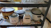 2- Crock Pots, 6 Quart Nesco, Blender