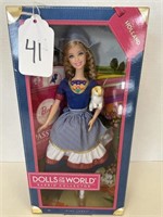 2011 PINK LABEL DOLLS OF THE WORLD HOLLAND