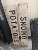 Wood Potatoes and Onion Signs