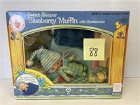 1984 SWEET SLEEPER BLUEBERRY MUFFIN & CHEESECAKE