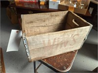Win's Milwaukee Wood Box