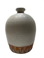 Los Artesanos Pottery Vase