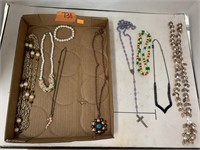 9 Cnt Necklaces and Bracelet