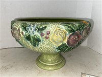 Pottery bowl / planter.  Roseville?  6.5in high x