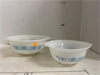 Glassbake. Nesting bowls. Blue Thistle Flower.