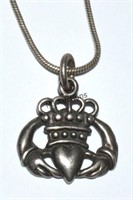 Vintage Sterling Claddagh Pendant Necklace