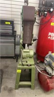 Central Machinery 6" Belt and 9" Disc Sander