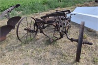 Antique IH Single Row Corrugator