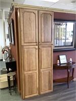 1 utility cabinet