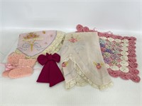 Lot of pink home decor linens