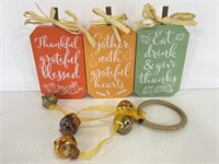 Small wooden thanksgiving themed home decor